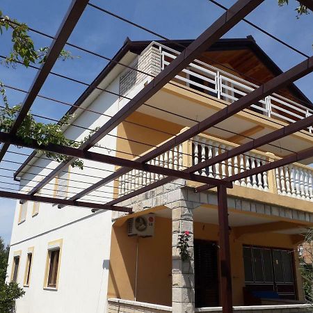 Apartmani Sara Trebinje Exterior foto